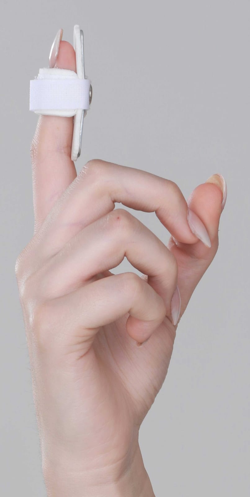 E-02